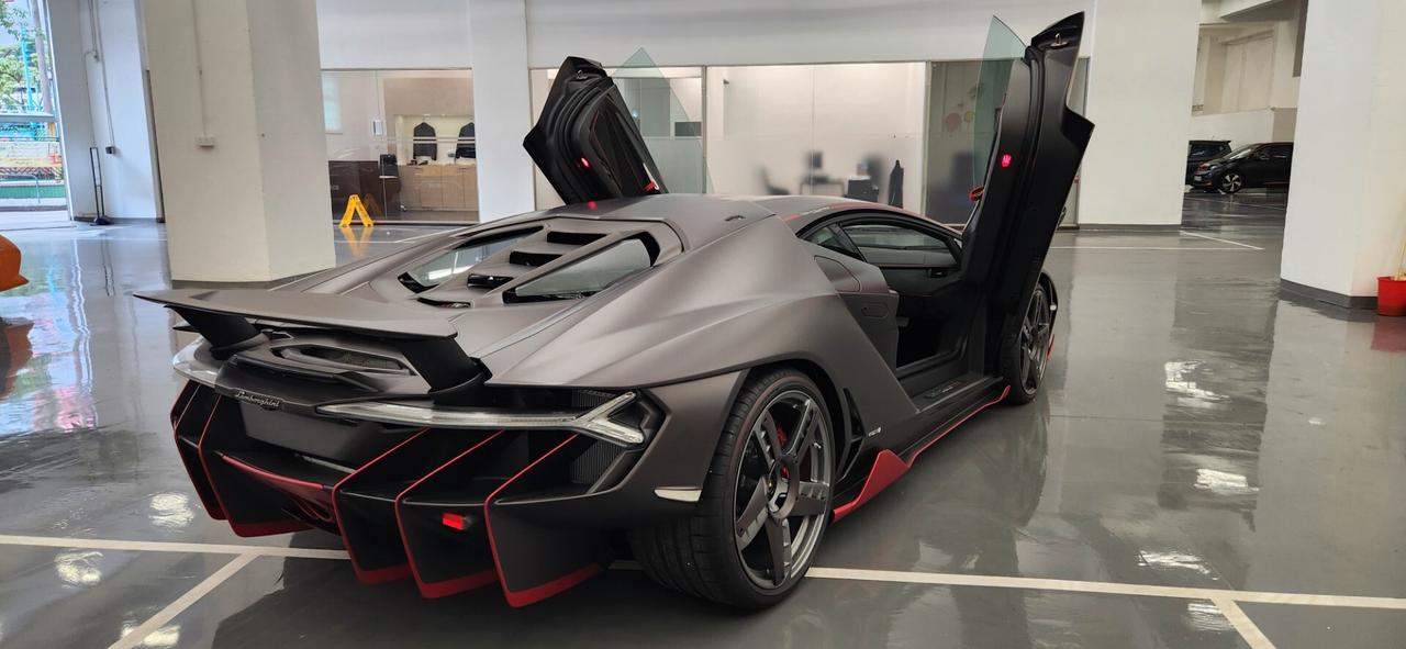 2017 Lamborghini Centenario