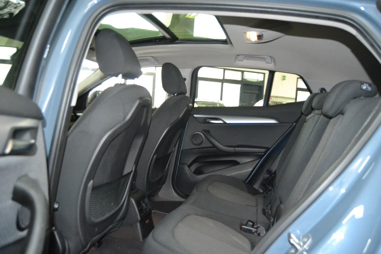 Bmw X2 sDrive16D Advantage TETTO/Navi/C.Auto