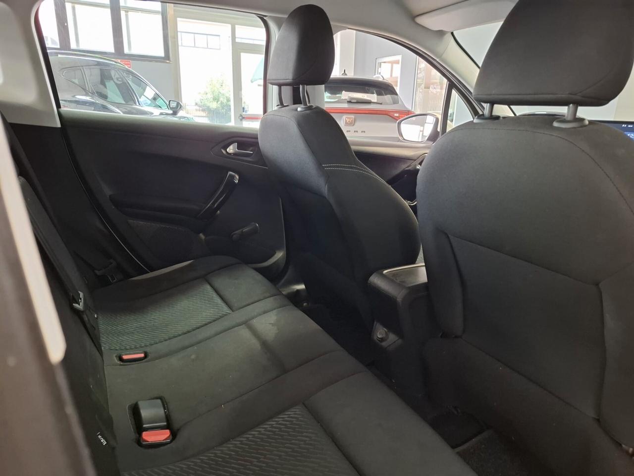 Peugeot 2008 Benzina Manuale