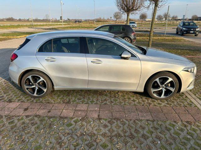 MERCEDES-BENZ A 180 d Automatic Sport