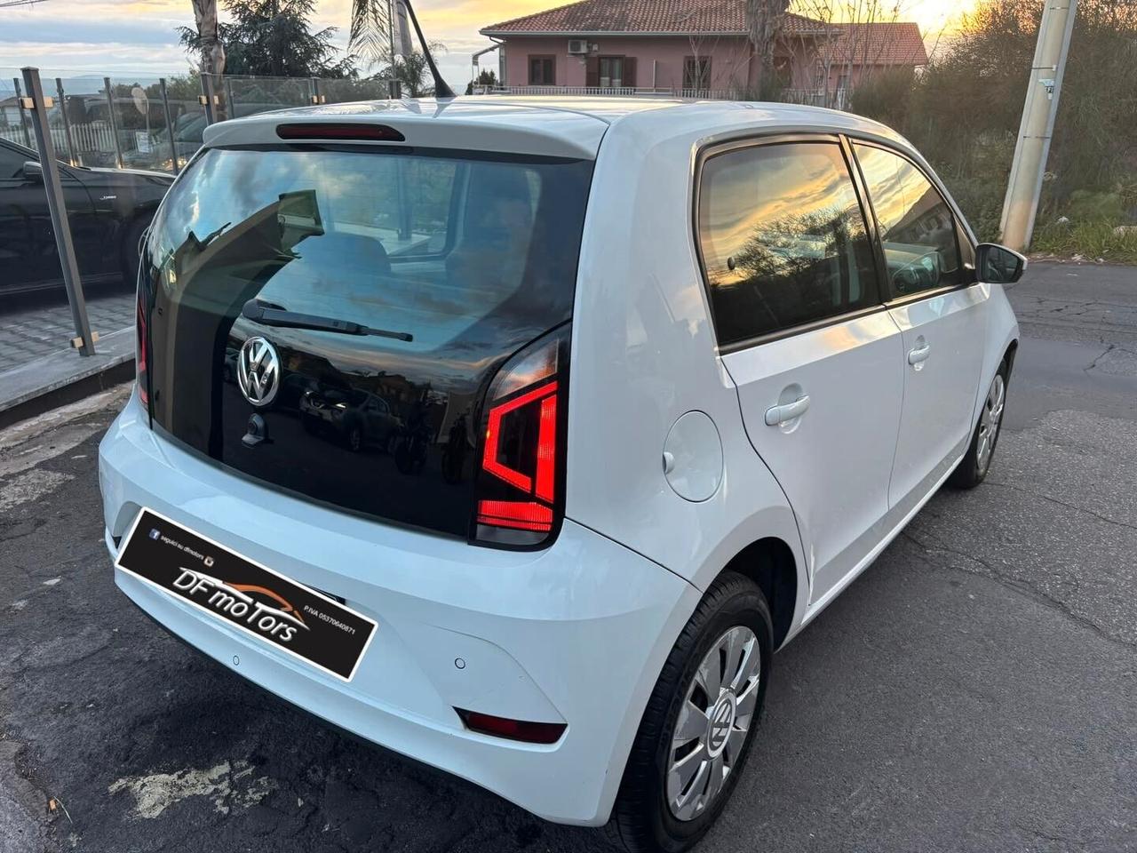 Volkswagen up! 1.0 -2018