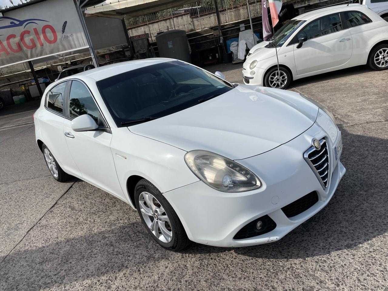 Alfa Romeo Giulietta 1.6 JTDm-2 105 CV Distinctive