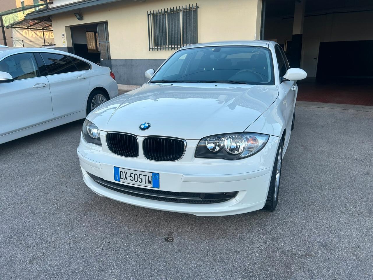 BMW 118D 143CV 5p. Eletta - EURO 5