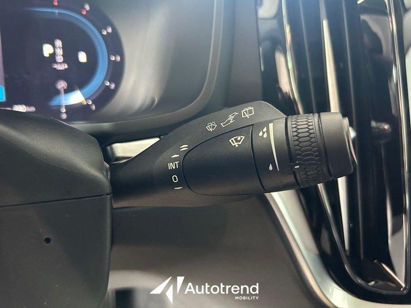 Volvo V60 B4 197+14 CV Mild Hybrid Diesel Automatico Core