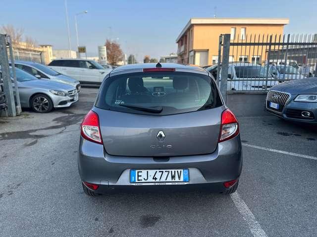 Renault Clio Clio 5p 1.2 16v NEOPATENTATI