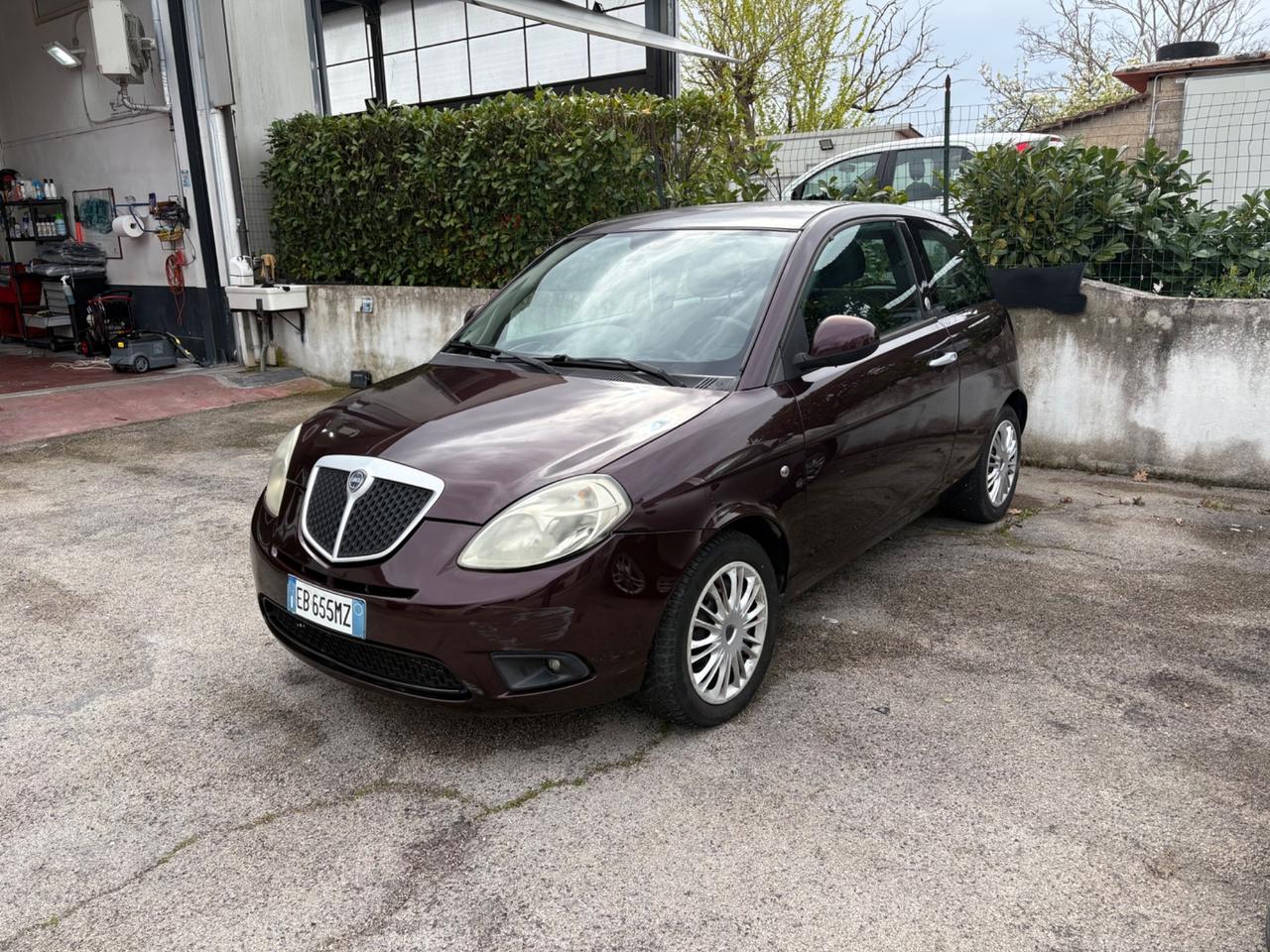 Lancia Ypsilon 1.4 Oro Ecochic GPL