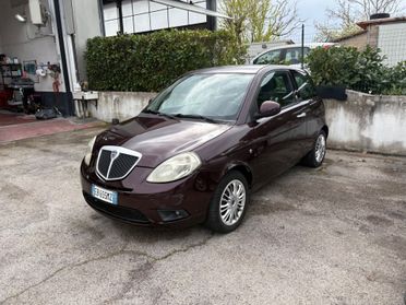 Lancia Ypsilon 1.4 Oro Ecochic GPL