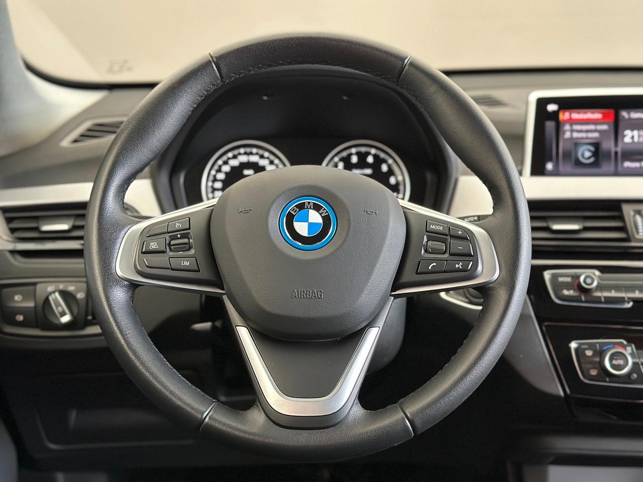 BMW X1 xDrive 25e Business Advantage auto