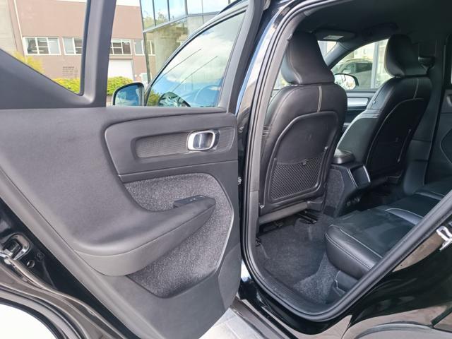 VOLVO XC40 T4 AWD Geartronic R-design