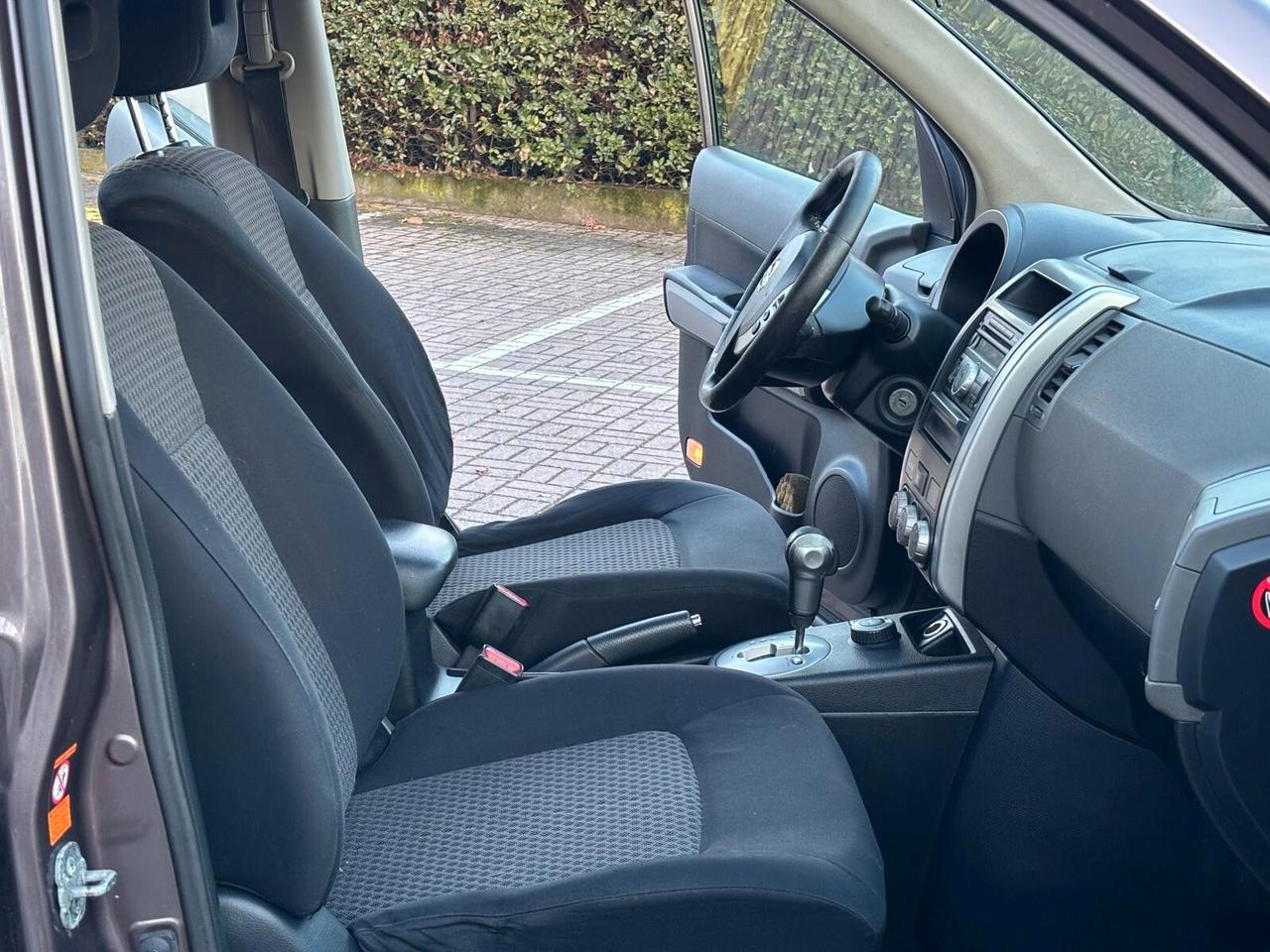 Nissan X-Trail 2.0 dCi 150CV LE..4x4 AUTOMATICO. CELL 393 690 2051 WUATSAPP