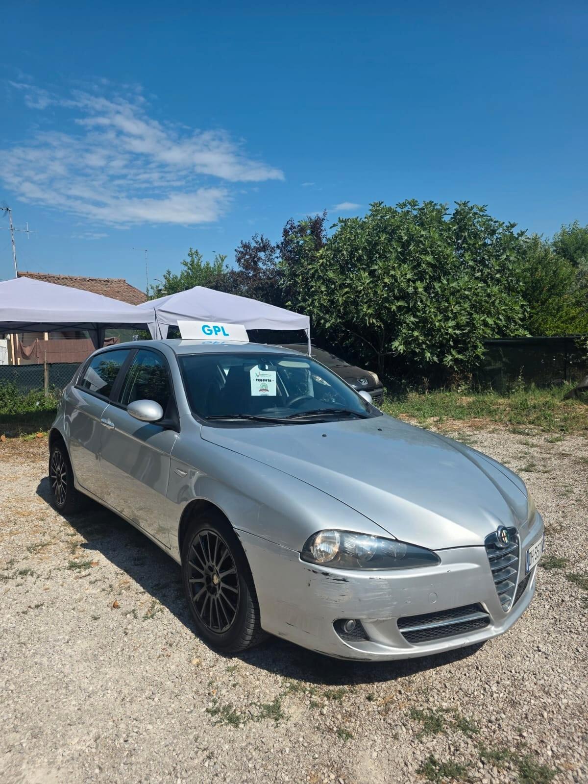 Alfa Romeo 147 GPL neopatentati
