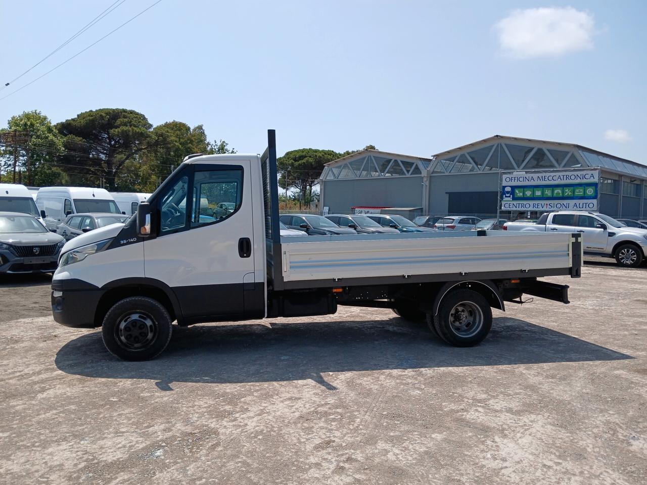 Iveco Daily 35C14 BTor 2.3 HPT PC-RG Cabinato