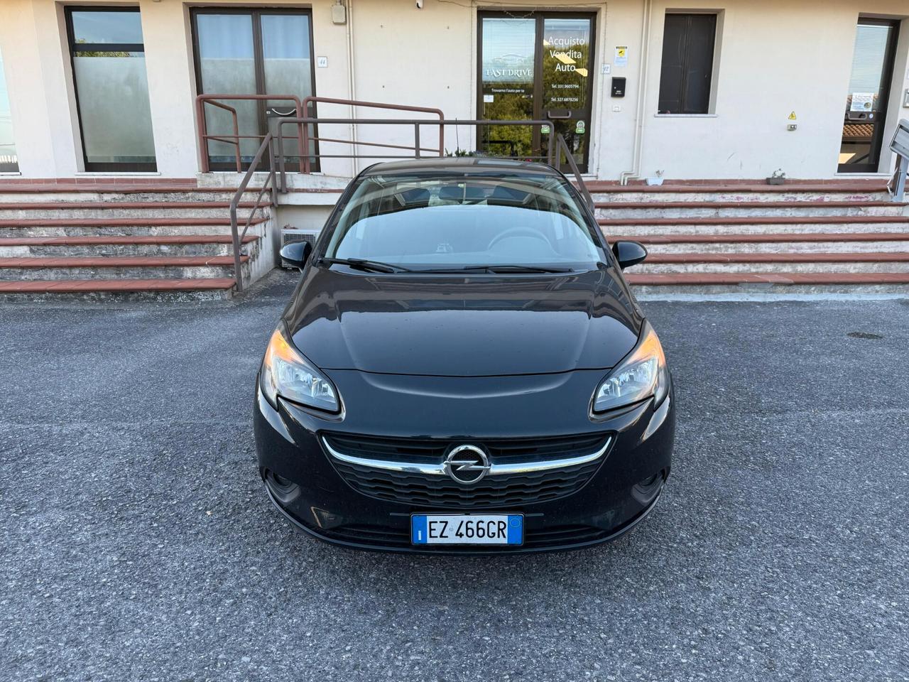Opel Corsa 1.2 5 porte