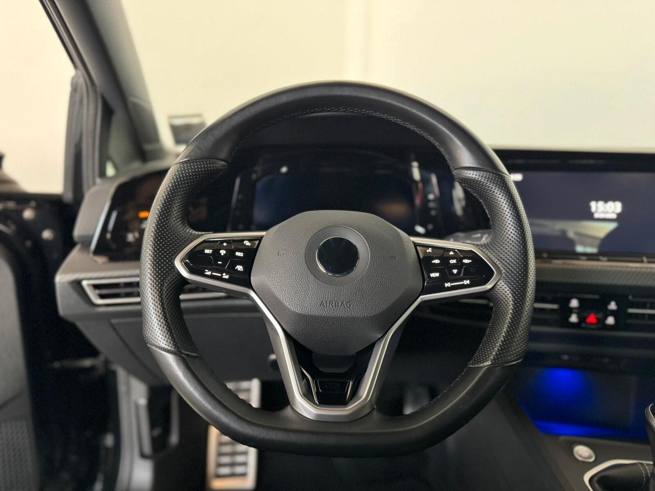 Volkswagen Golf 1.5 TSI 150 CV EVO ACT R-Line