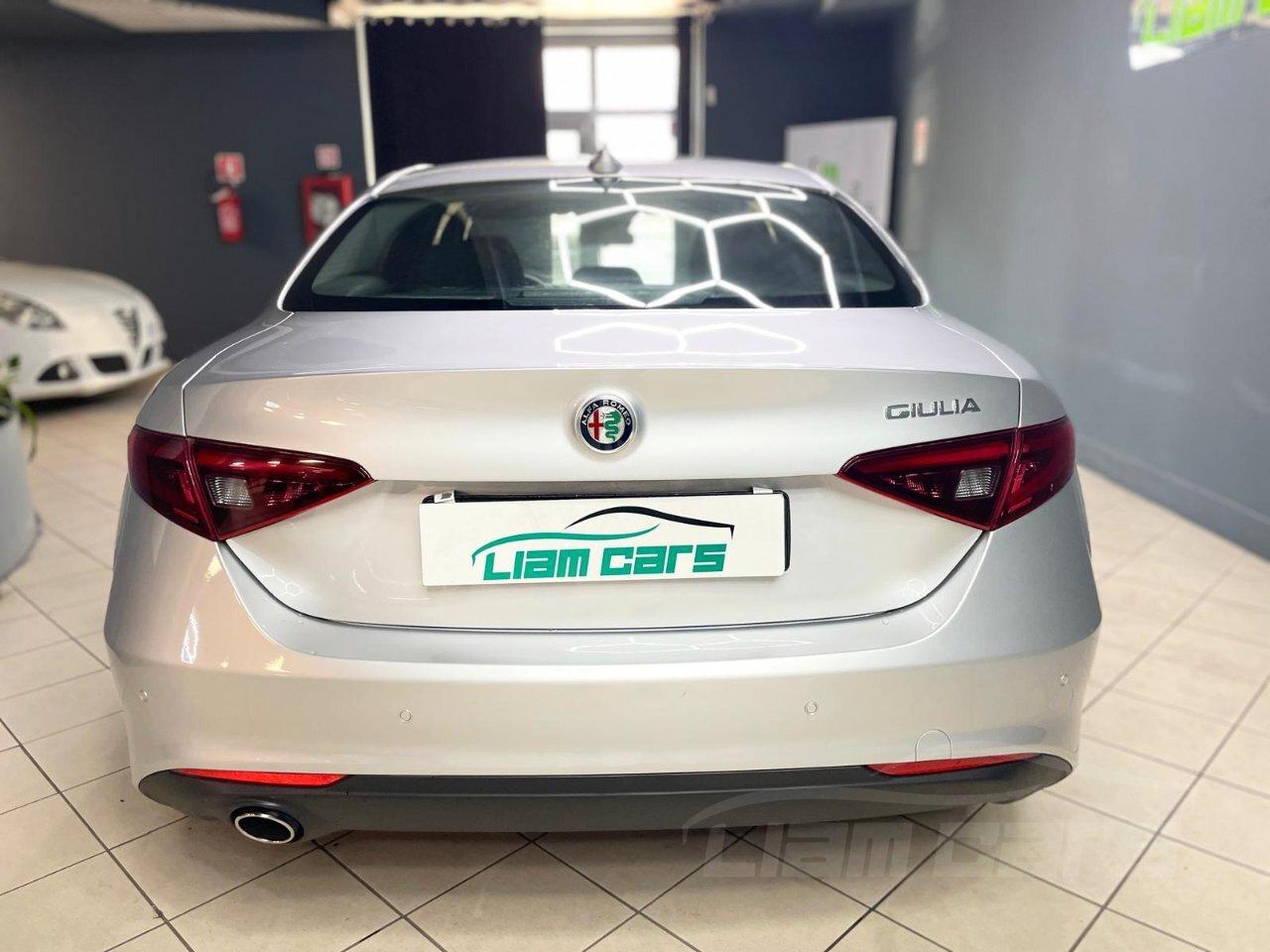 Alfa Romeo Giulia Berlina Giulia 2.2 t Business Launch Edition 150cv