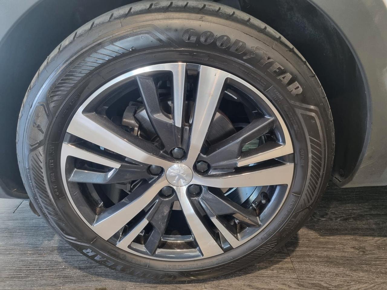 Peugeot 3008 BlueHDi 120 S&S Allure