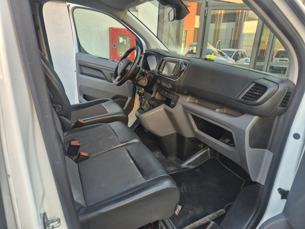 Opel Vivaro 2.0 Diesel 150CV PL - 3 POSTI-