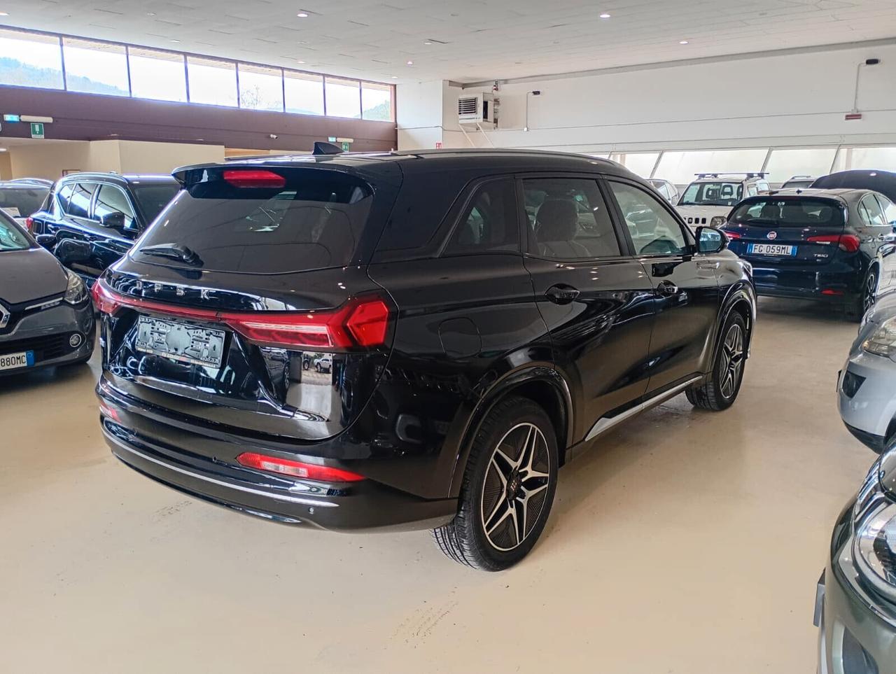 DFSK E5 1.5 PHEV LUXURY