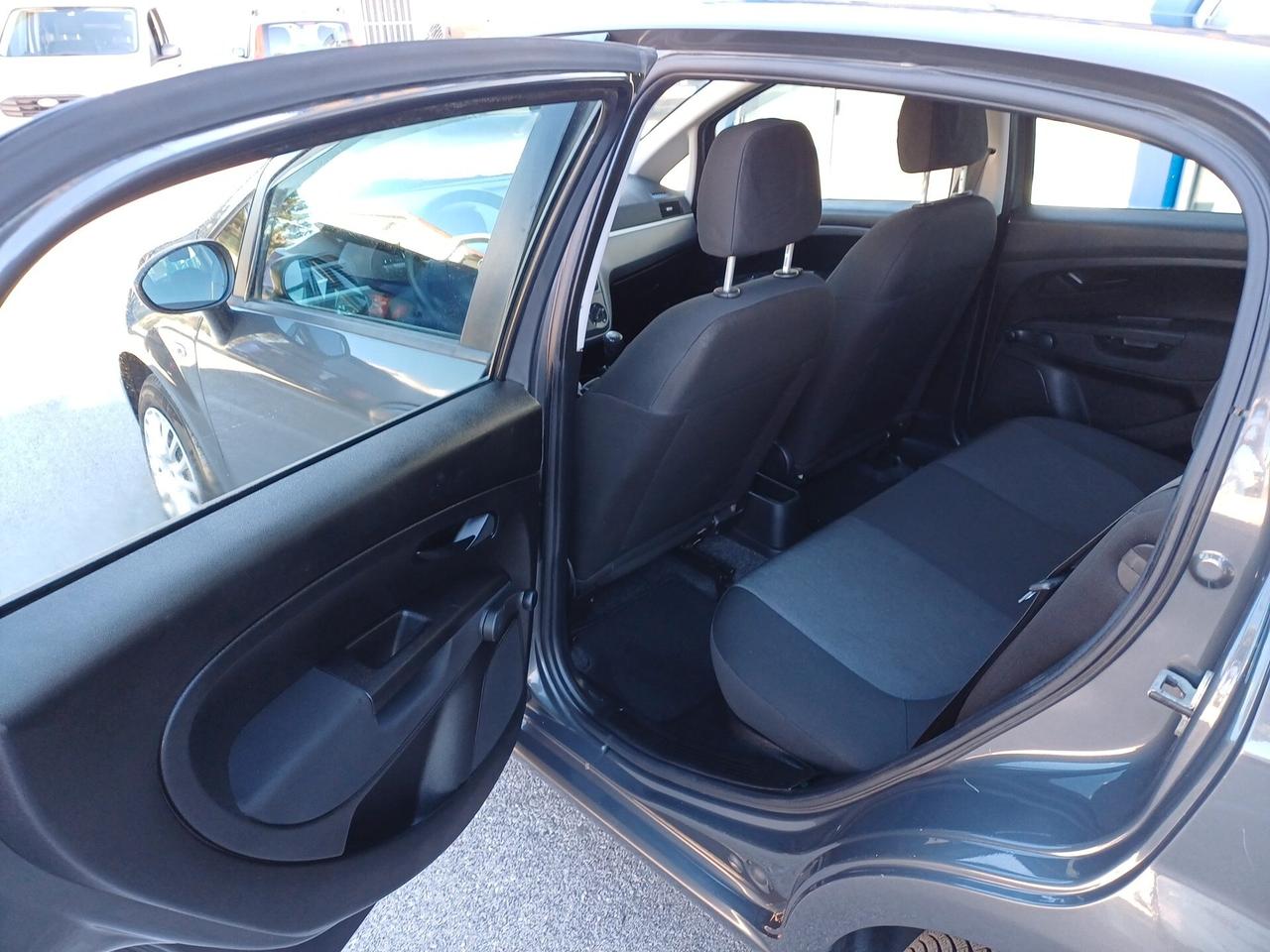 Fiat Punto 1.3 MJT II 75 CV 5 porte Lounge