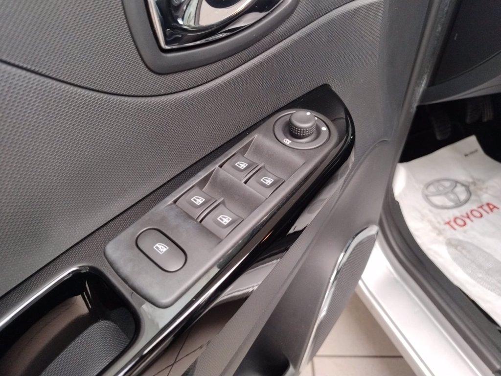RENAULT Captur 1.5 dci energy r-link s&s 90cv del 2013