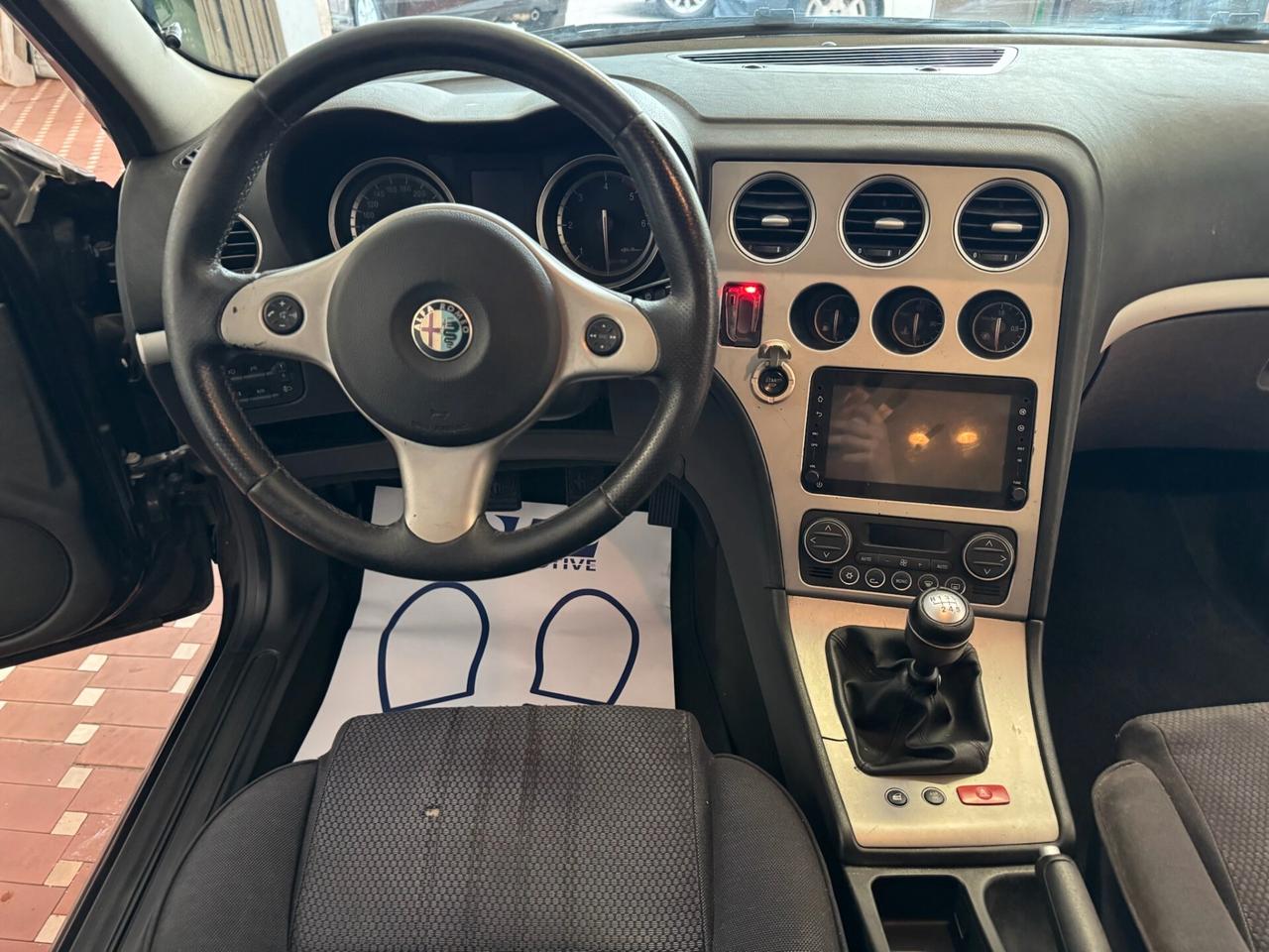 Alfa Romeo 159 1.9 JTDm Sportwagon Distinctive