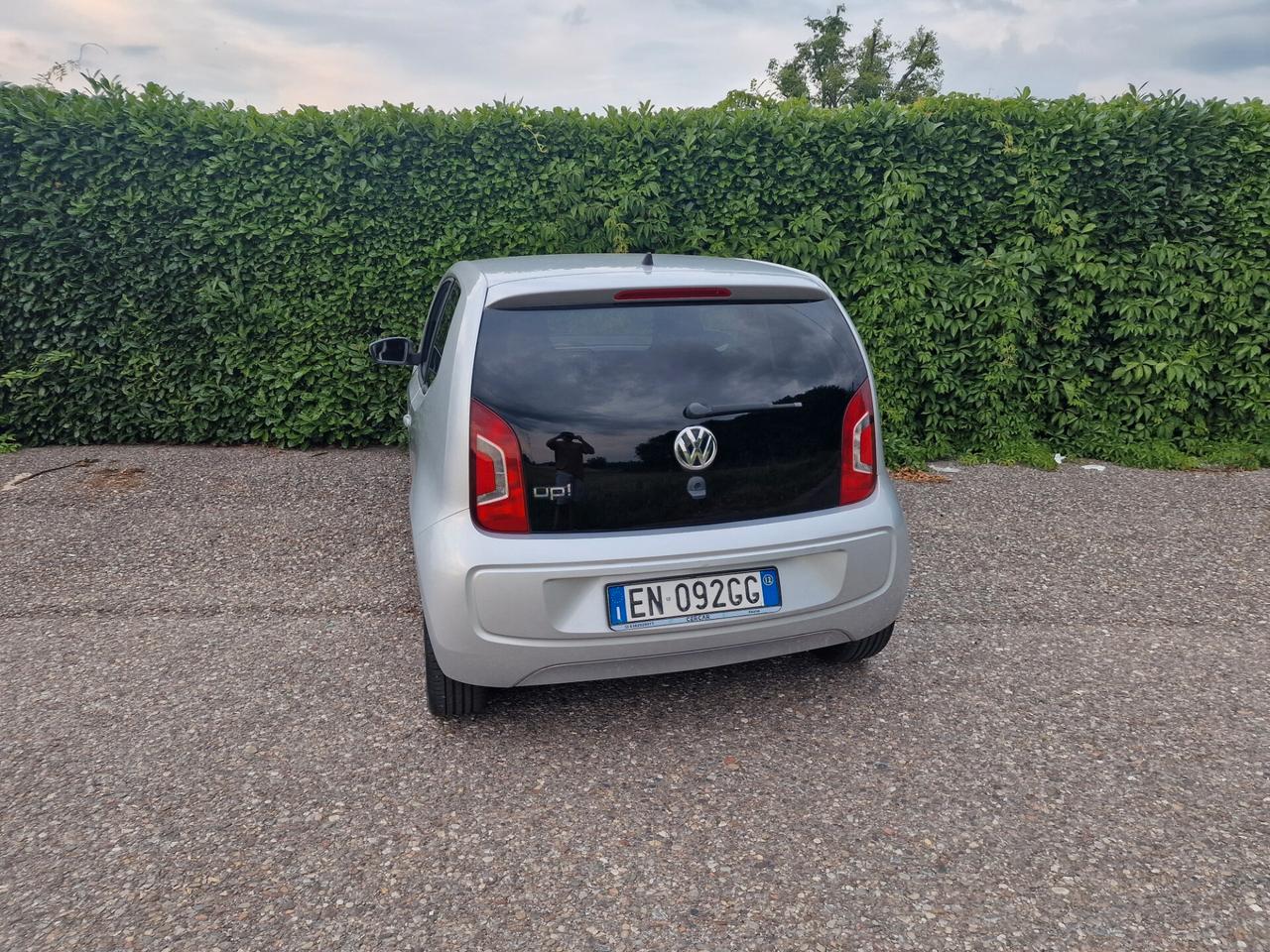 Volkswagen up 1.0 75cv 51000km