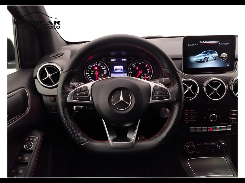 Mercedes-Benz Classe B - T246 - B 200 d Premium Next auto