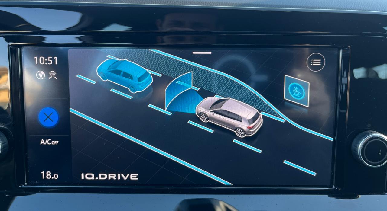 Volkswagen Golf 8 2.0 TDI 115 CV SCR Life