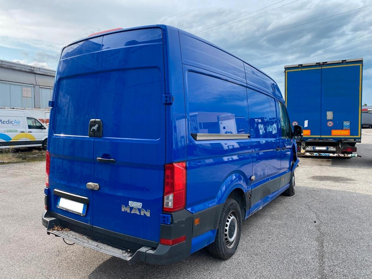 MAN TGE 3.5 2.0 TDI 140cv PM-TA INCIDENTATO