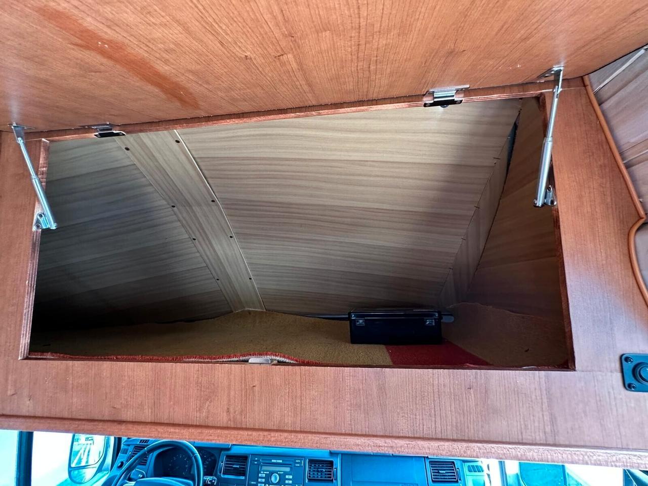 FORD TRANSIT CAMPER