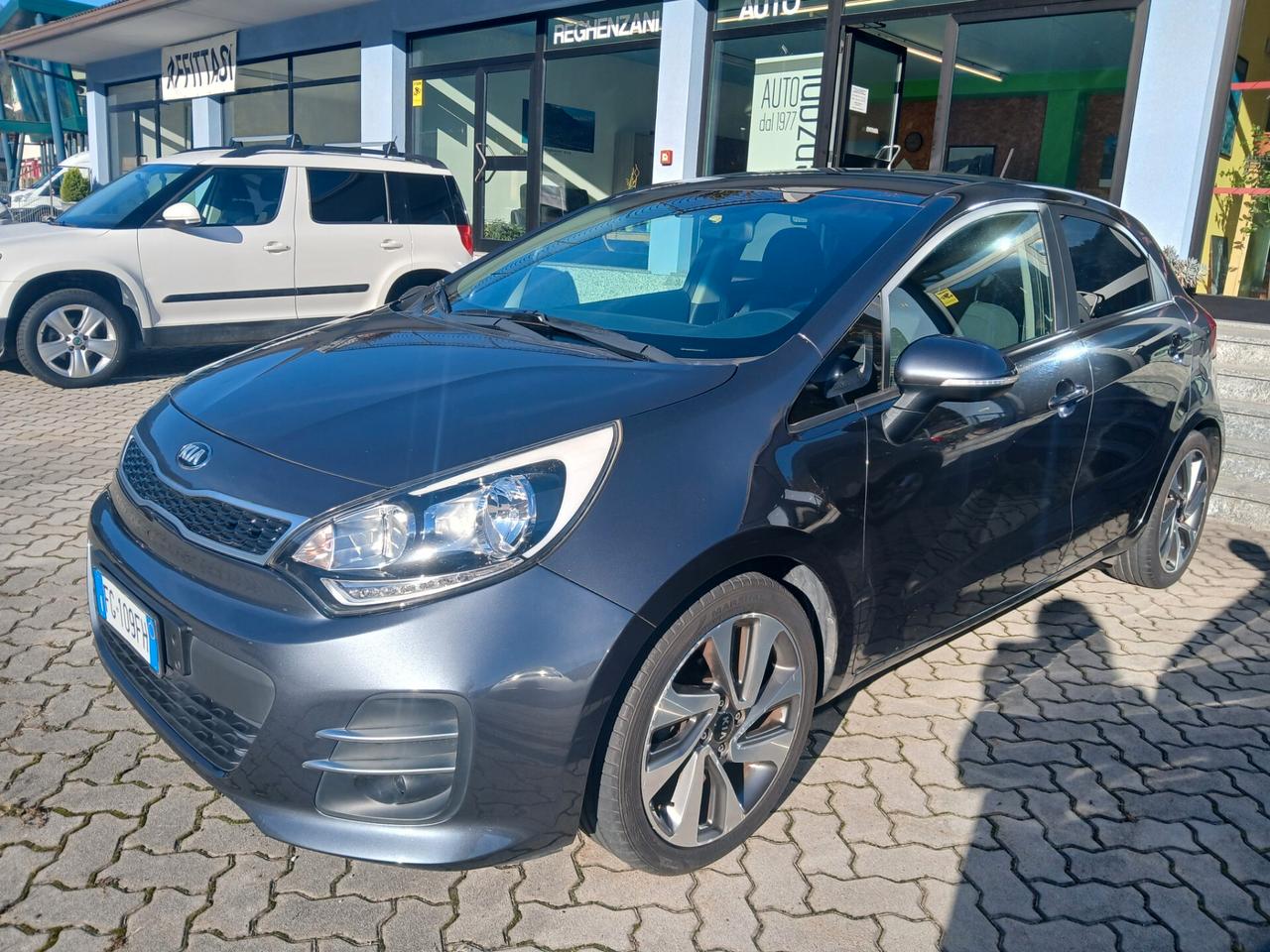 Kia Rio 1.2 CVVT 5p. Cool