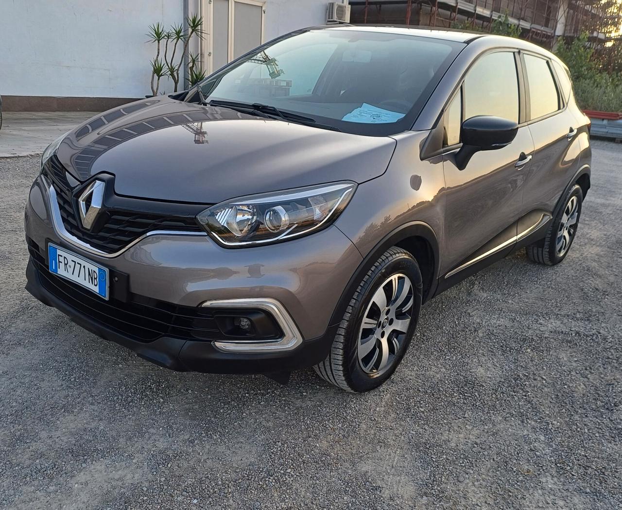 Renault Captur dCi 8V 90 CV Business