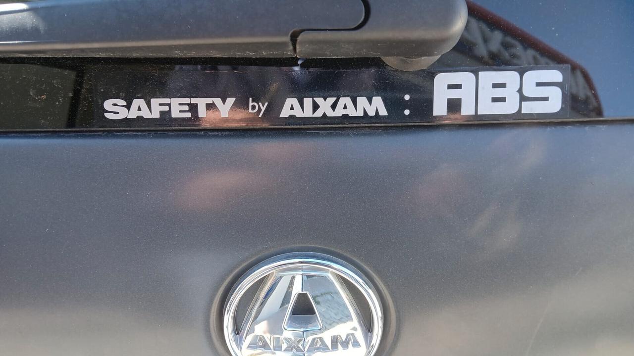 Aixam GTO UNICO PROPRIETARIO COME NUOVA CON ABS/SENSORI PARCHEGGIO/TELECAMERA POSTERIORE/VIVAVOCE/PELLE/TOUCHSCREEN ECC...