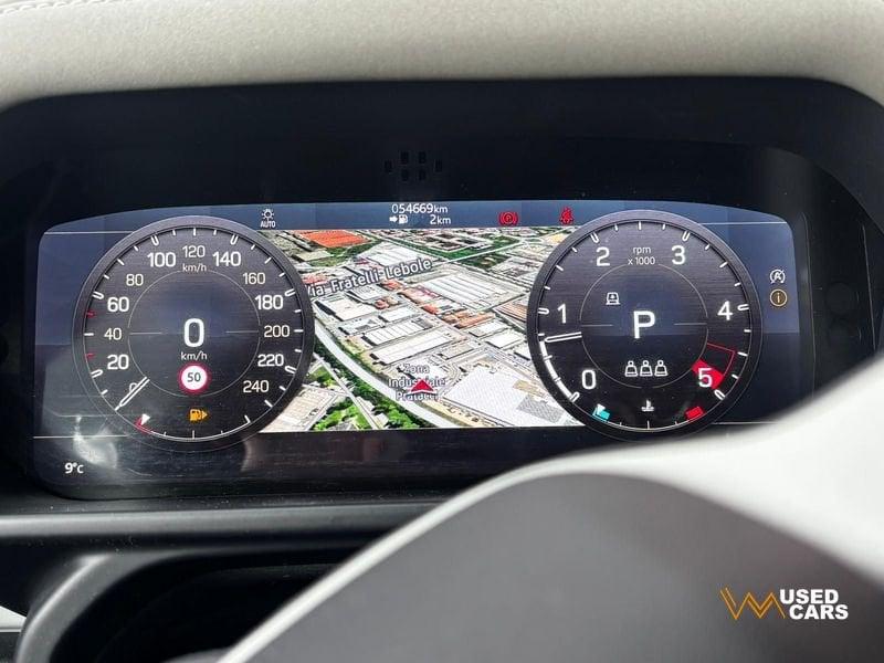 Land Rover Defender 3.0 I6 400 110 First Edition AWD auto