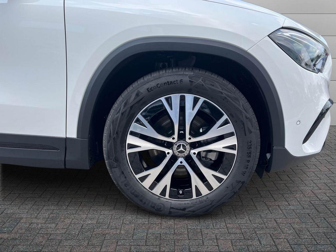 Mercedes-Benz GLA 200 d automatic
