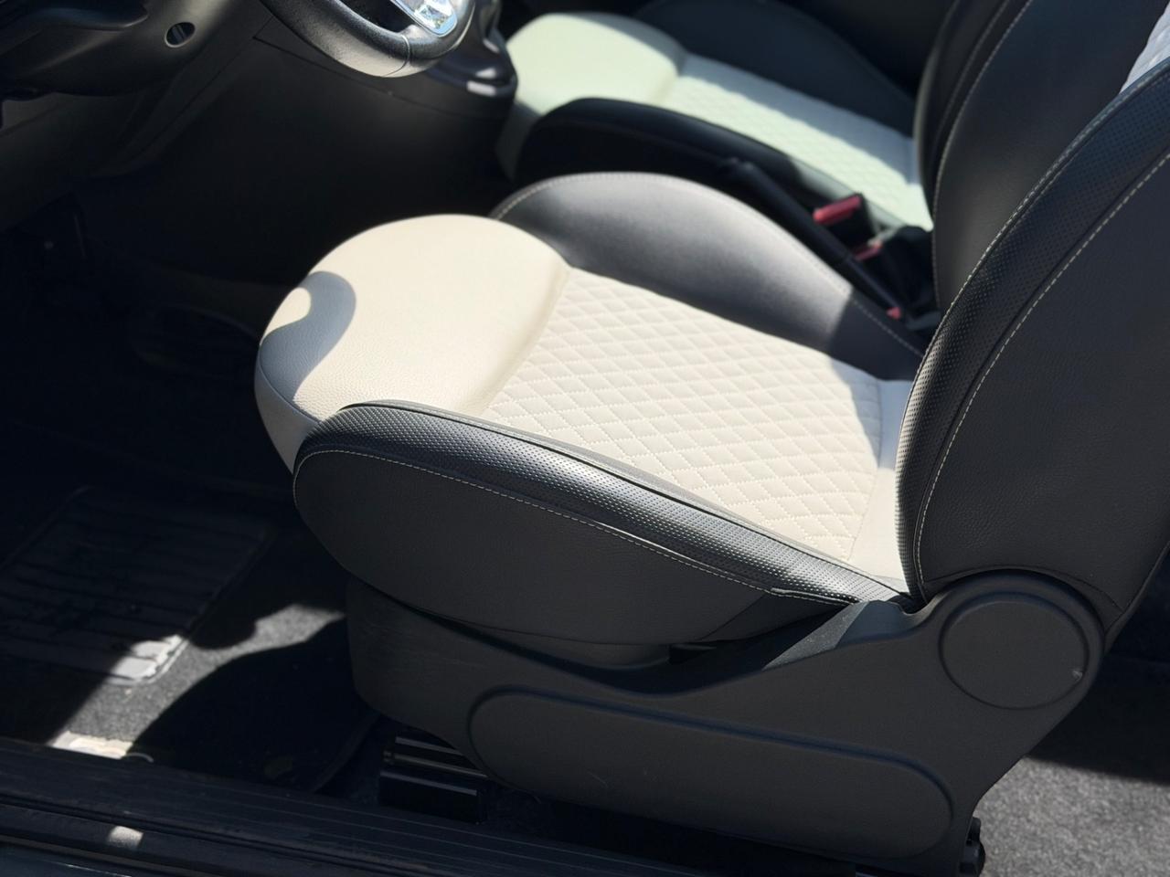 Fiat 500 C 1.0 Hybrid 2022 con soli 24000 - neopatentati