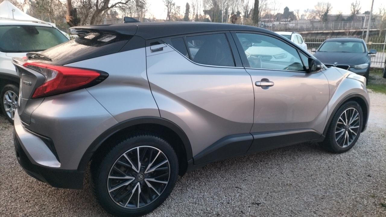 Toyota C-HR 1.8 Hybrid E-CVT Style **TAGLIANDI UFFICIALI **PREZZO REALE