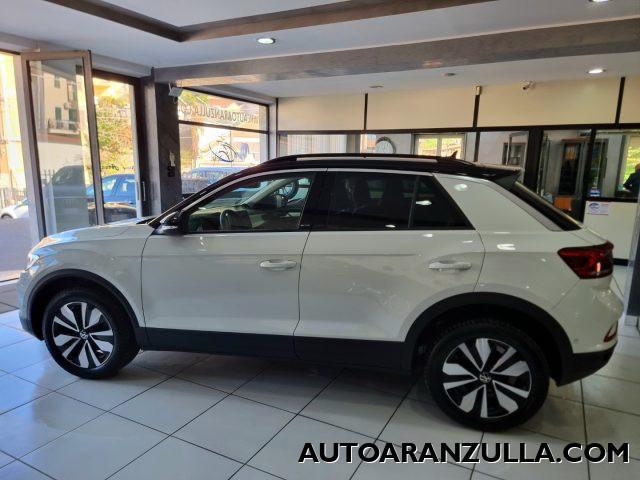 VOLKSWAGEN T-Roc NEW 2.0 TDI 115CV Bi Color Style Move - Navi