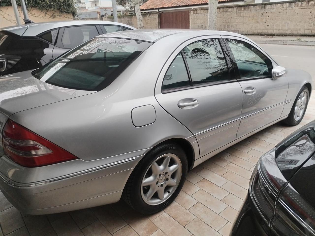 Mercedes-benz C 220 CDI cat Elegance