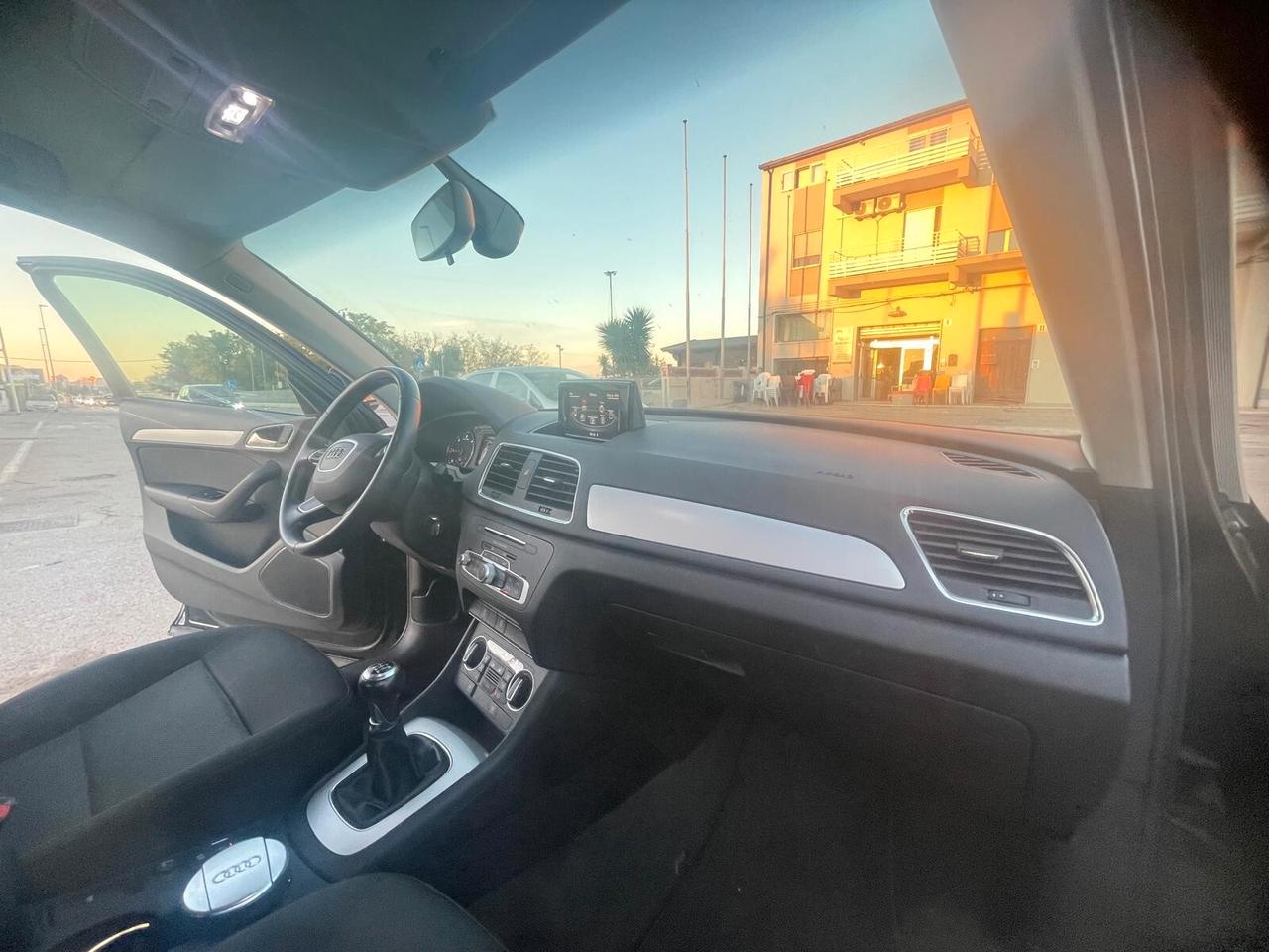 Audi Q3 2.0 TDI 150 CV Business