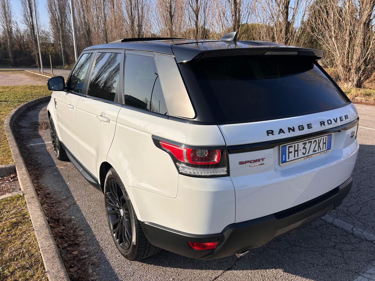 Land Rover Range Rover Sport 3.0 SDV6 HSE SPORT