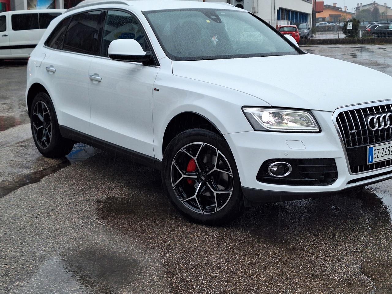 Audi Q5 2.0 TDI 190 CV clean diesel quattro Business