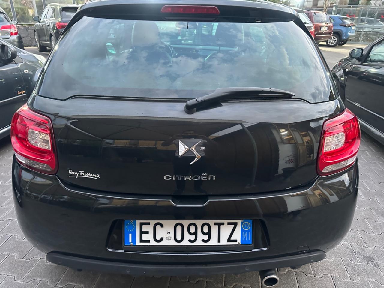 Ds DS3 3 1.6 e-HDi 90 airdream Just Black