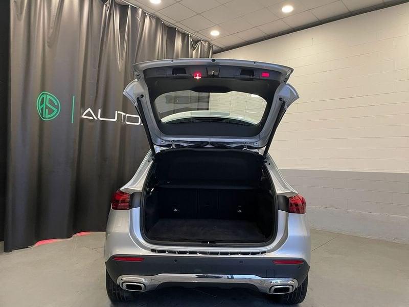 Mercedes-Benz GLA GLA 180 Automatic Progressive Advanced