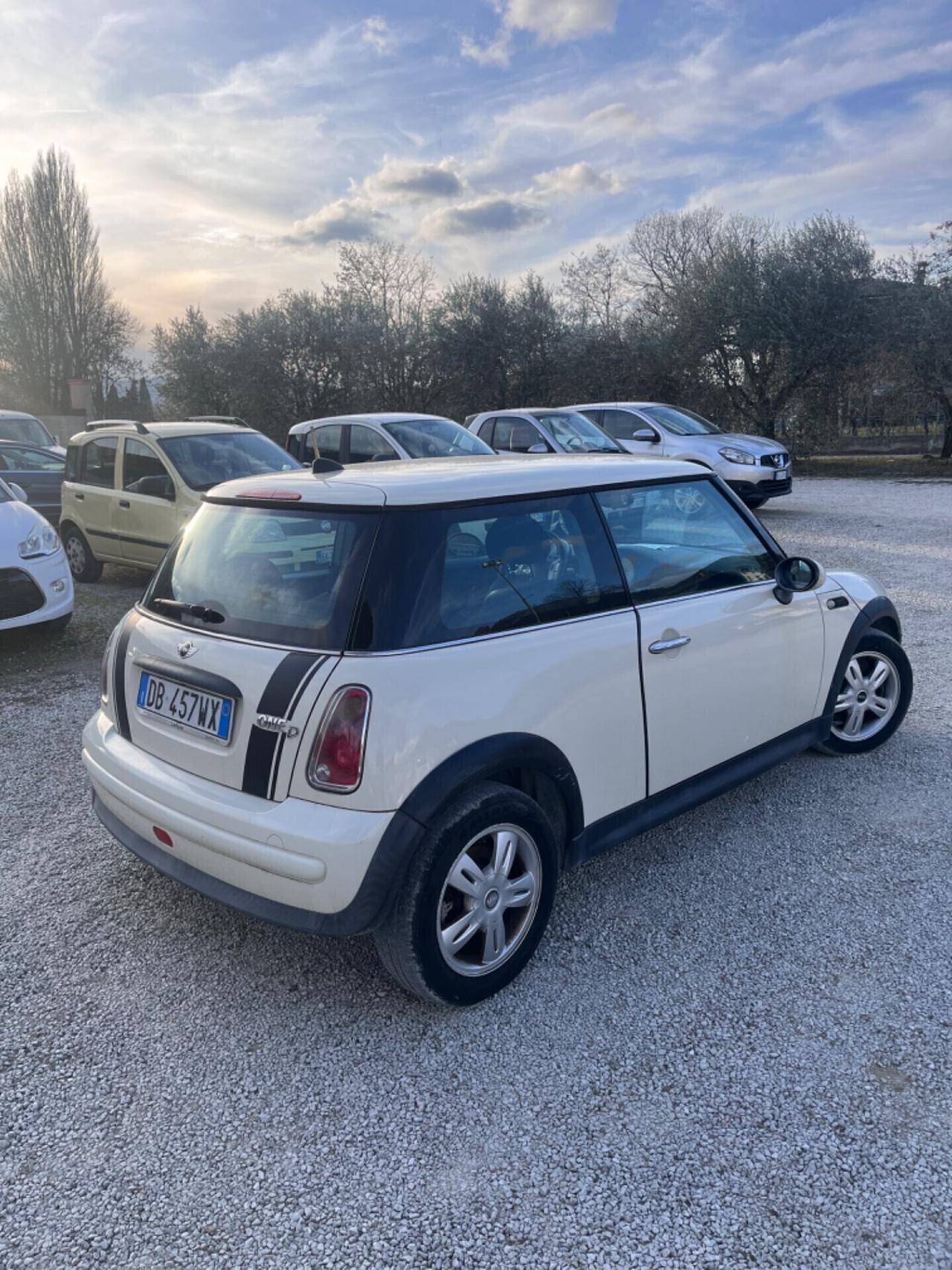 Mini 1.4 TDI Diesel PERFETTA SI NEOPATENTATI