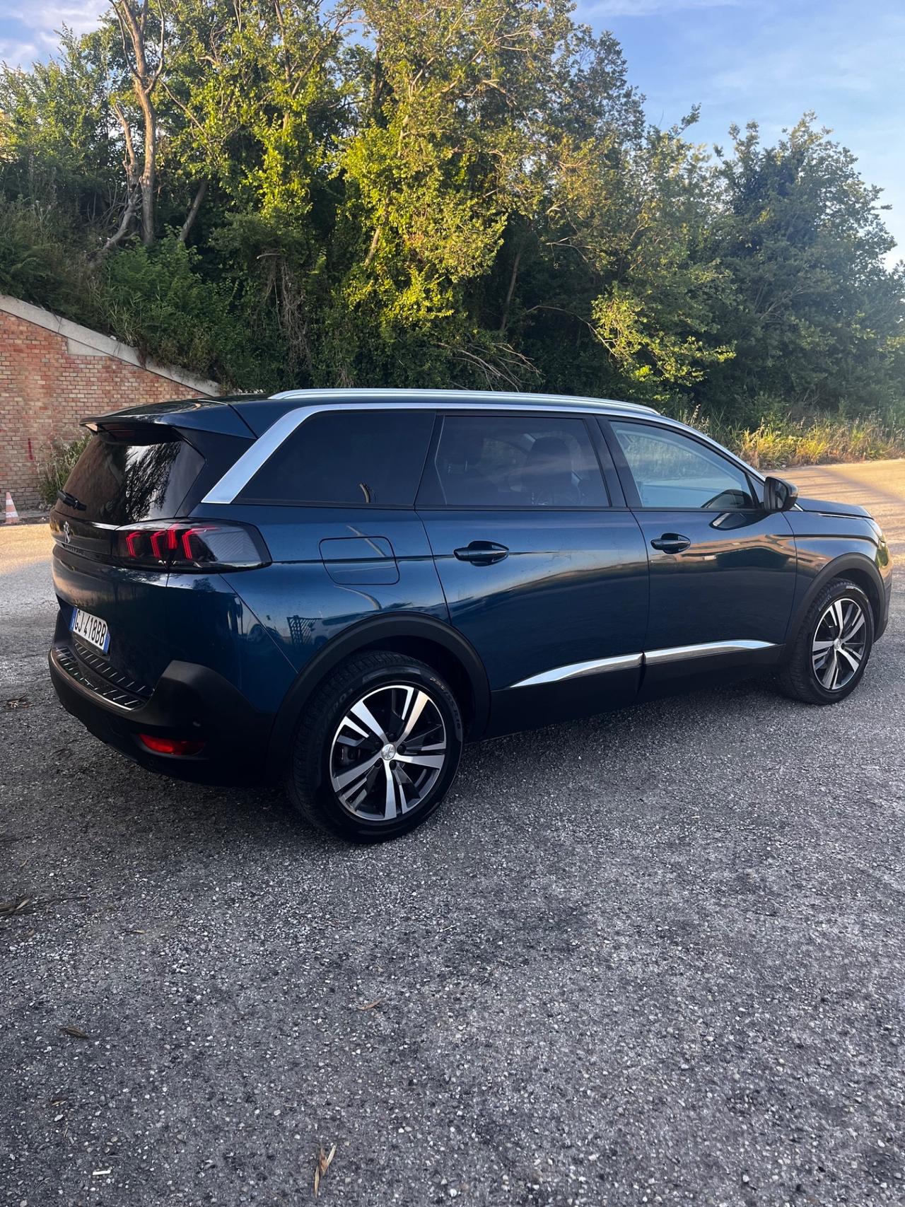 Peugeot 5008 BlueHDi 130 S&S EAT8 Allure