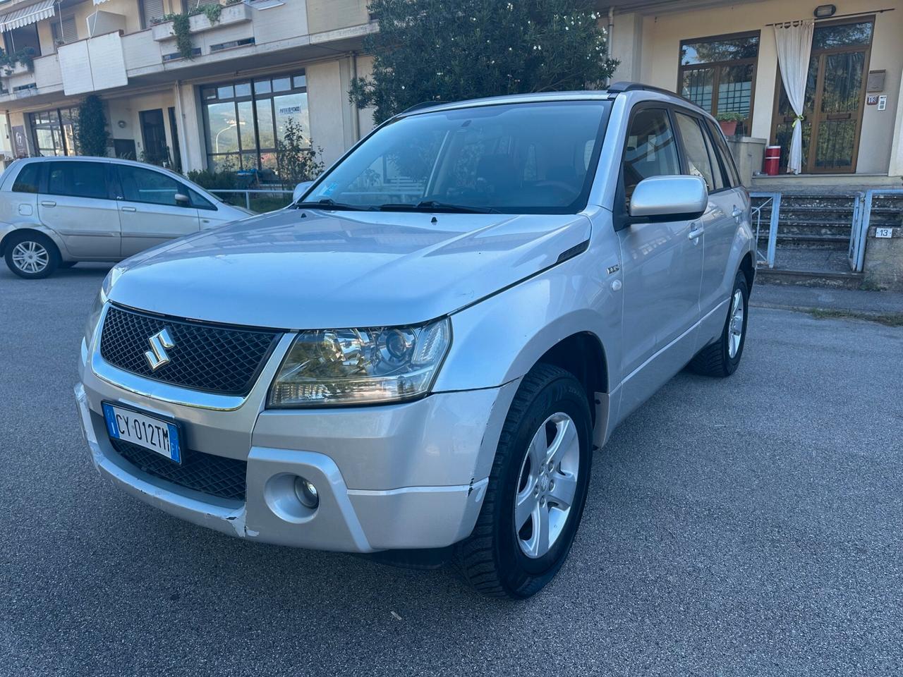 Suzuki Grand Vitara 1.9 DDiS 5 porte