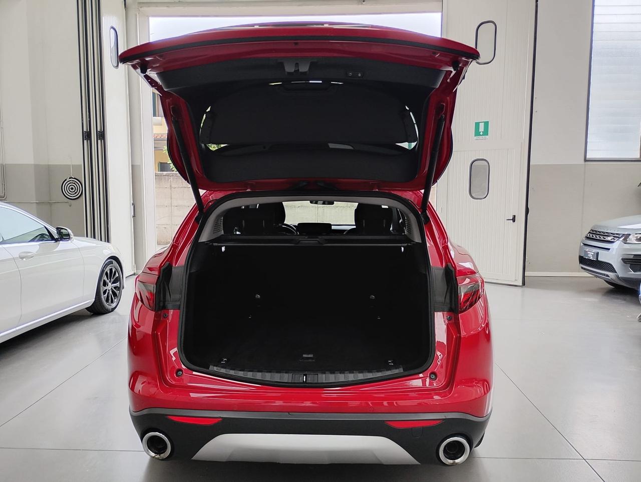 Alfa Romeo Stelvio 2.2 Turbodiesel 160 CV AT8 RWD Super