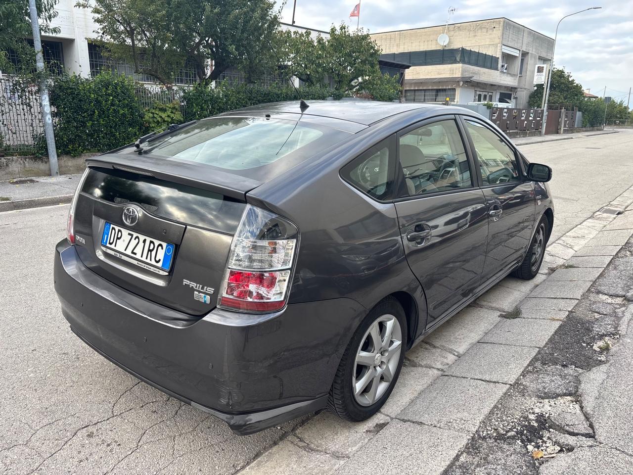 Toyota Prius 1.5i IBRIDA AUTOM. |OK NEOPATENTATI |