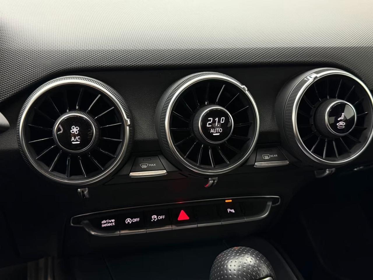 Audi TT Coupé 2.0 TFSI quattro S tronic line COMPETITION
